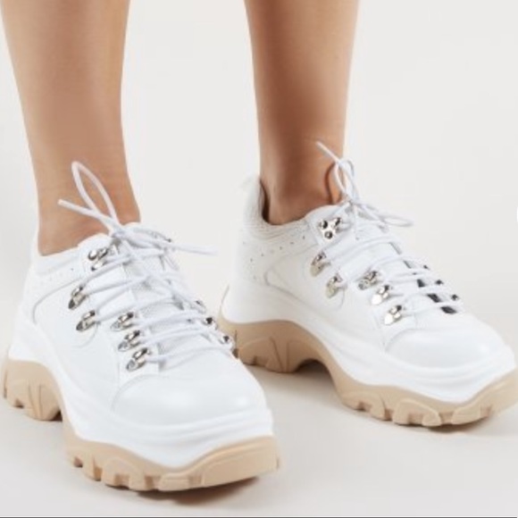 PUBLIC DESIRE CHUNKY TRAINERS IN WHITE/CREAM US 7 - Picture 3 of 5